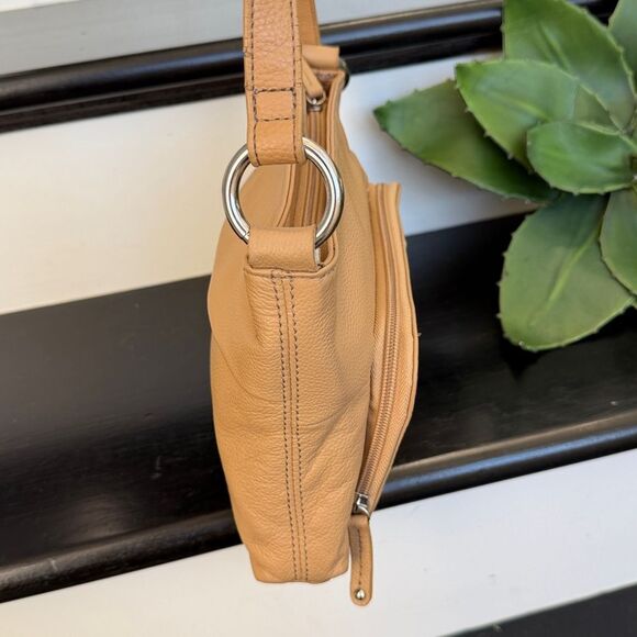 Tignanello like new genuine leather shoulder crossbody handbag purse neutral - Picture 5 of 11